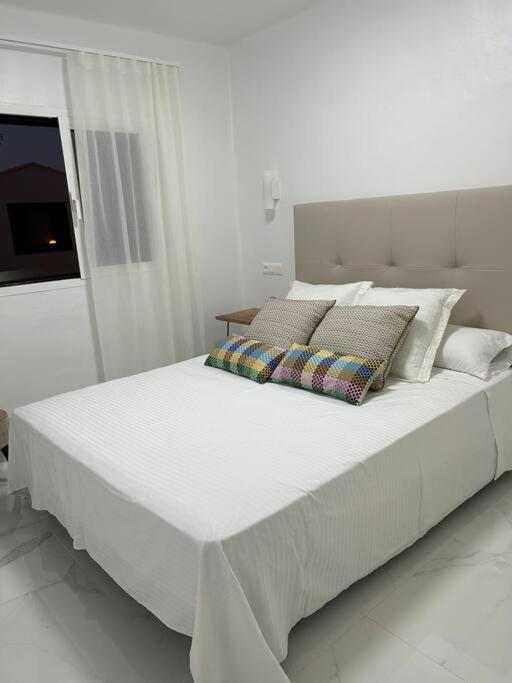 Moderno Apartamento Cerca Al Mar Tías Exteriér fotografie