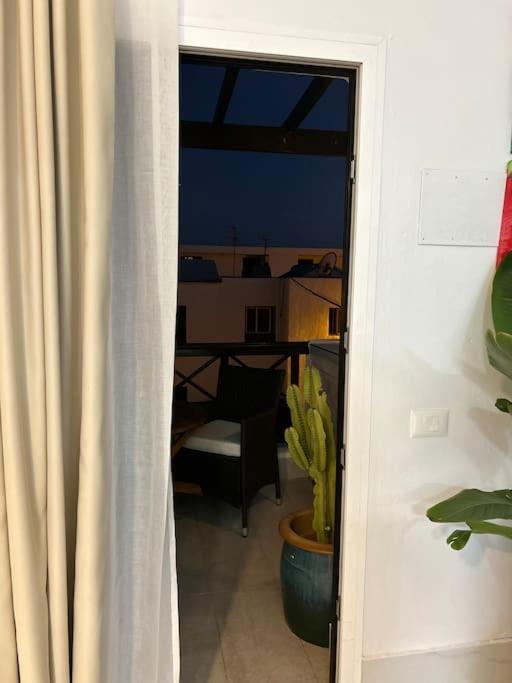 Moderno Apartamento Cerca Al Mar Tías Exteriér fotografie
